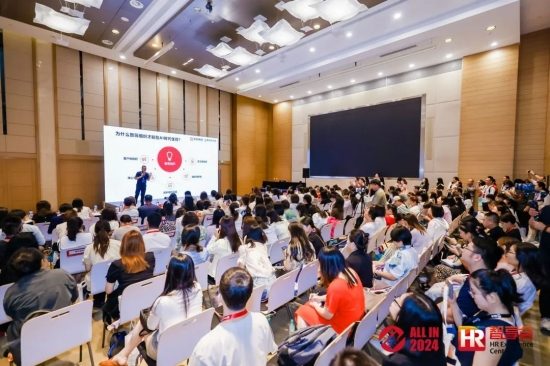 AI时代组织生存法则：打造智简模式实现增效降本(图4)