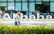 阿里巴巴战略调整：用户为先与AI驱动下的电商业务新方向(图1)